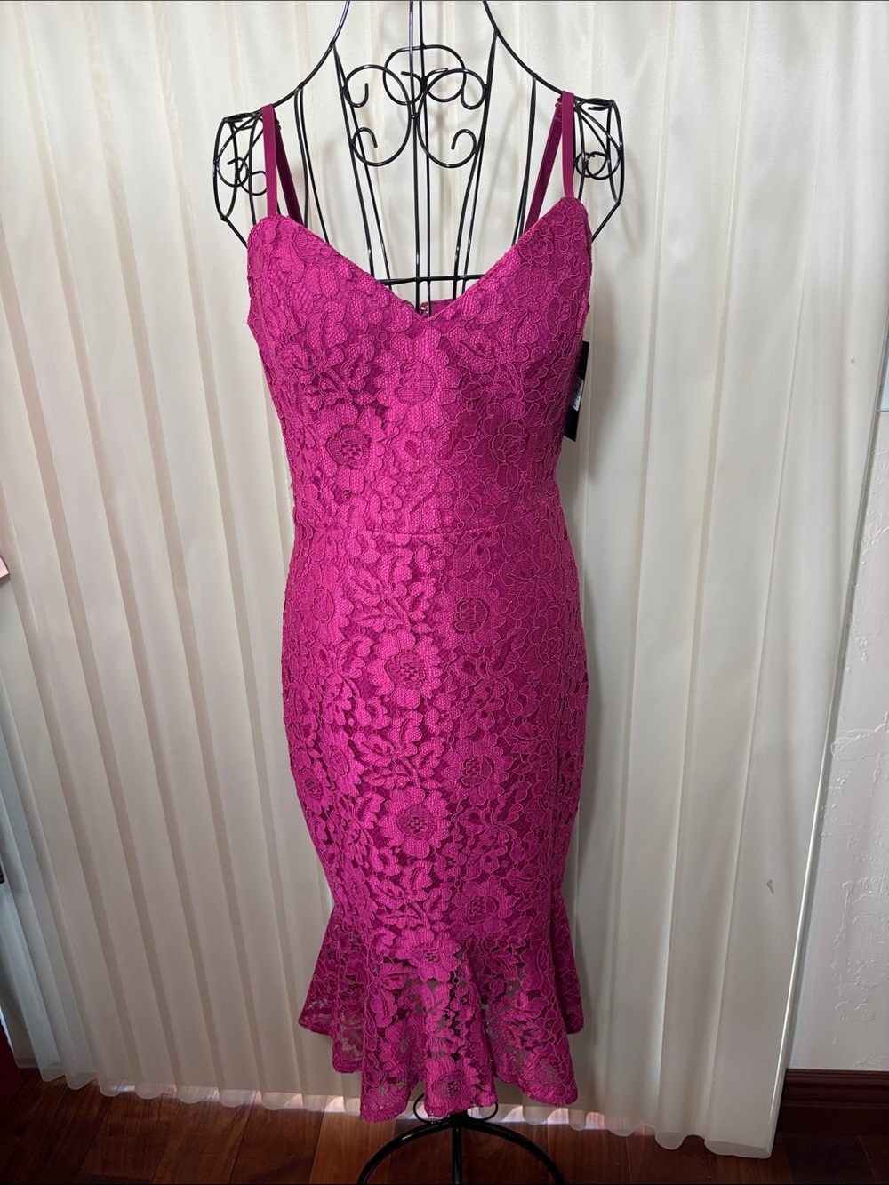Fuchsia Lace Spaghetti-Strap Midi Dress
